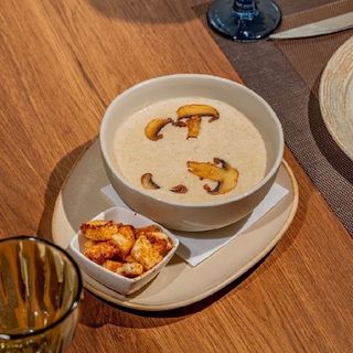 სოკოს კრემ-სუპი