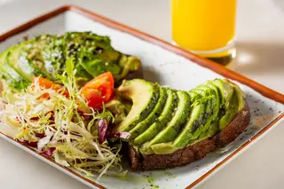 Tosta de Abacate 