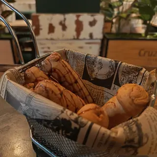 Cucurucho de Tequenos