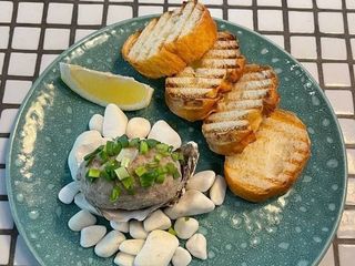 Форшмак по-одеськи з грінками (100/60/25g)