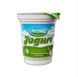 Jogurt u čaši