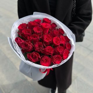 25 троянд RHODOS з упакуванням