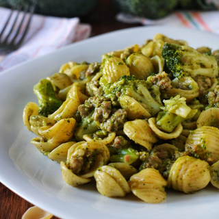 Orecchiette Broccoli e Salsiccia 15