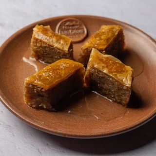 Baklava sa orasima