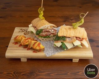 Bocata De Pechuga A La Plancha