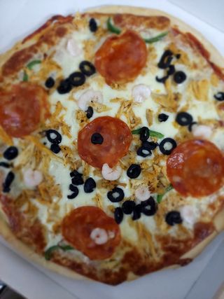 Pizza 4 Estações (Média)