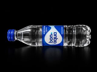 Мінеральна вода Бонаква сильногазована 0.25 (скло)