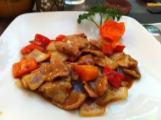 Manzo con peperoni