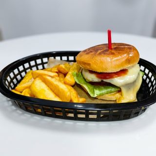 Hamburguesa Clásica