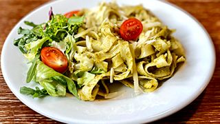 Makaron z Pesto Zielonym z bazylii