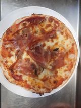 Pizza Delicious (mediana)