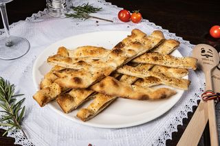 Baghete + 1 sos la alegere