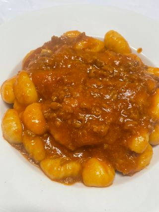 Gnocchi Boloñesa