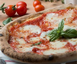 Pizza Margarita (28 Cm.)