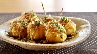 4. Takoyaki - 3 pezzi