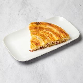 Pita sa kulenom i sirom 200g
