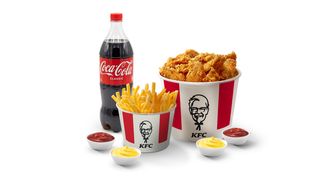 12 Крылышек + 12 Стрипсов Комбо