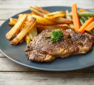 Entrecôte de boeuf grillé