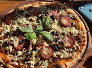 Pizza 4 Saisons
