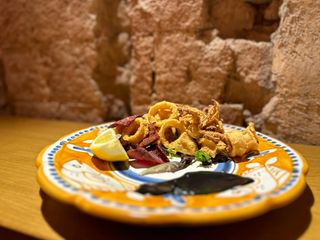 Frittura Di Calamari (Ración)