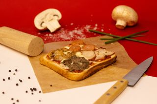 Тост Четыре мяса