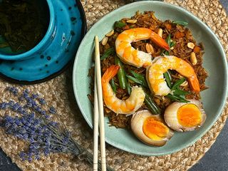 Смажений рис з креветками (450g)