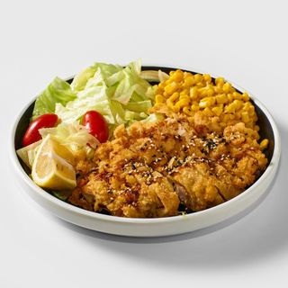 C/204. insalata di pollo fritto