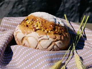 Фісташковий хліб