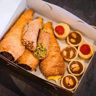 Cutiuța cu surprize Milano