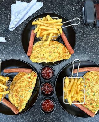 Chips & Egg with Sausage