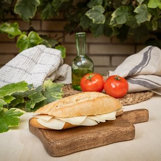 Bocadillo De Queso Manchego