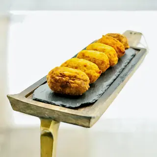Ración De Degustación De Croqueta
