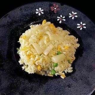 20A. Riso saltato con ananas