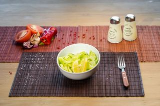 Salată verde cu lămâie