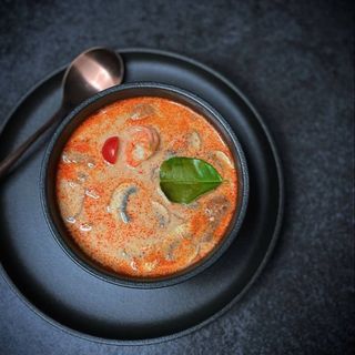 Том Ям з креветками