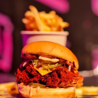Menu Spicy Chicks Combo