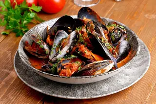 Mexilhão à Espanhola