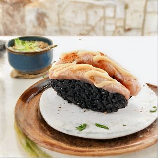 89. Nigiri black - 2 pezzi