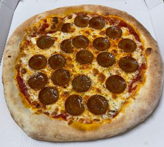 Pizza Peperoni