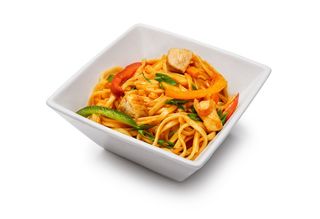 Лапша удон с курицей (372 гр.)