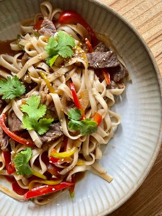 Удон с телятиной