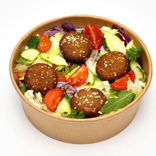Sałatka Falafel
