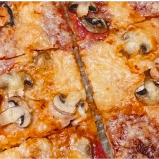 Pizza de Bacon e Cogumelos