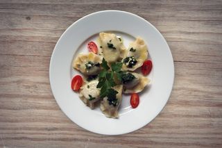 Pierogi ze szpinakiem i serem typu feta 6szt