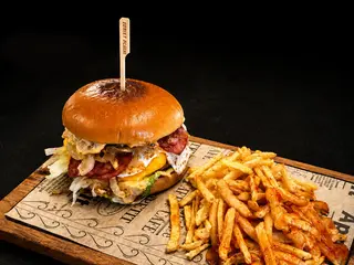 Bacon cheese бургер