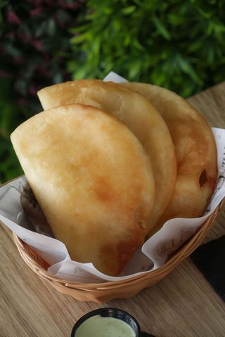 Empanada Catira