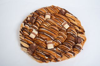 Ensamaimada Nº0 De Kinder Bueno Decorada