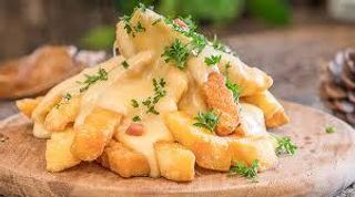 Cartofi prajiti cu cascaval