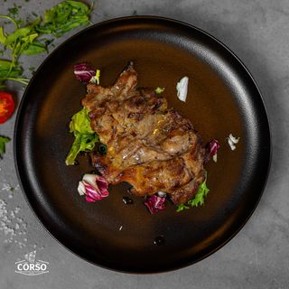 Ceafa de porc la gratar 