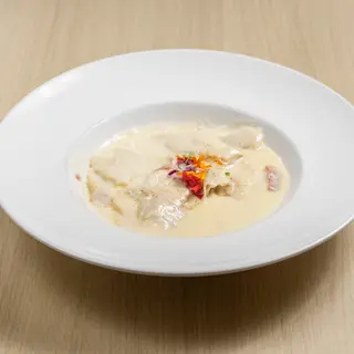 Pasta Rellena De Dátiles Y Bacon